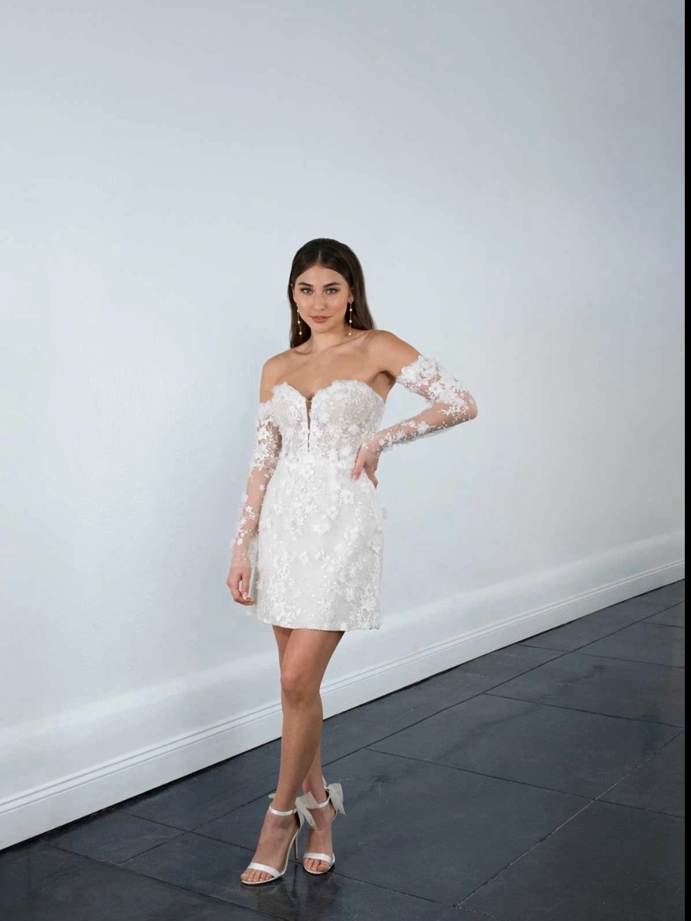 Martina Liana Style 1599 wedding dress (currently discontinued)